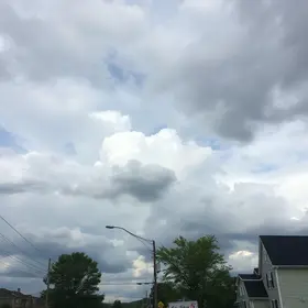 céu nublado em Americana