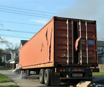 contêiner de carreta em Americana