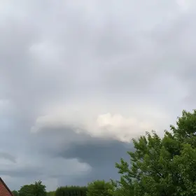 céu nublado Americana